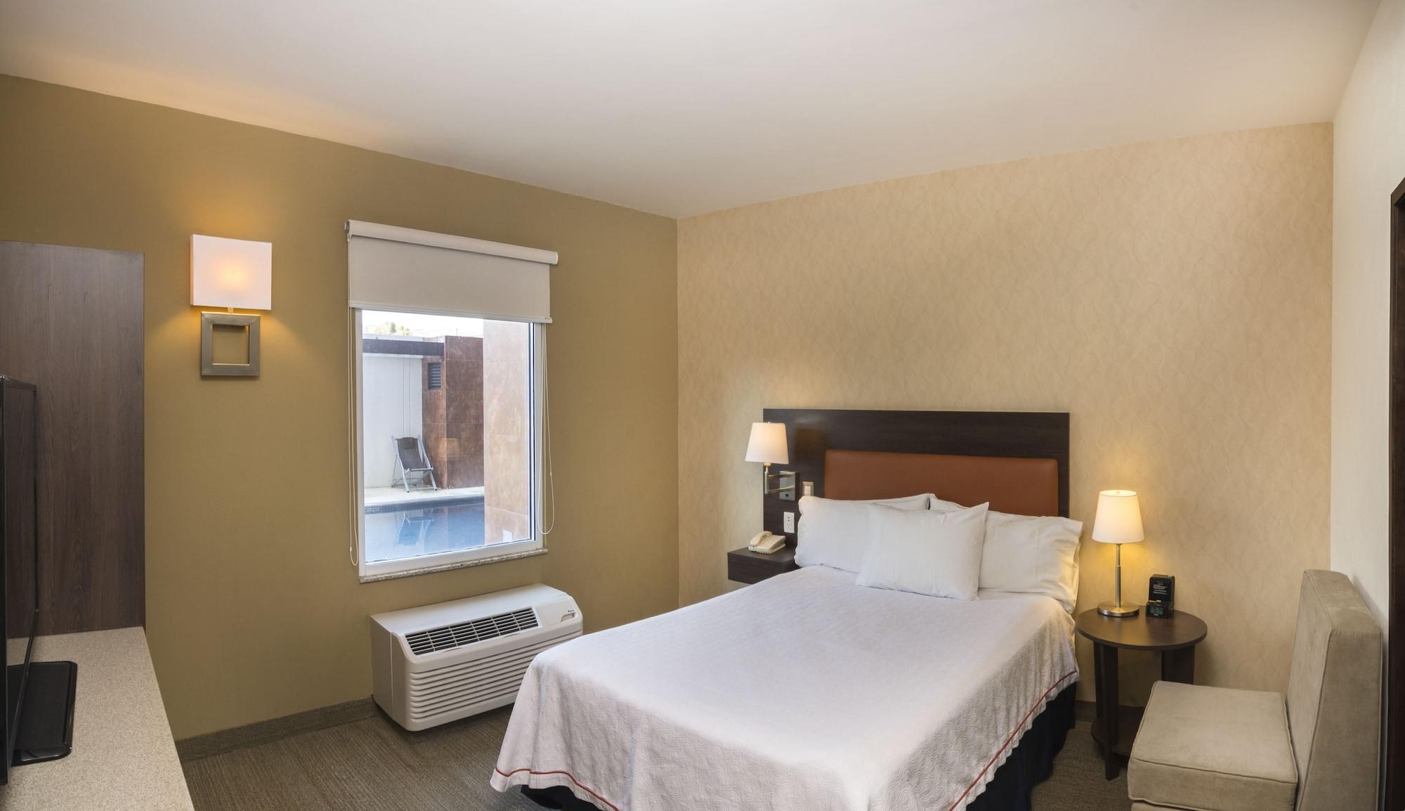 Homewood Suites By Hilton Querétaro Eksteriør bilde